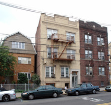 7415 75th St Apartments