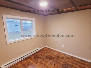 503 N Main St in Dunkirk, IN - Building Photo - Building Photo