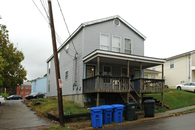 120 Montmullin St in Lexington, KY - Foto de edificio - Building Photo