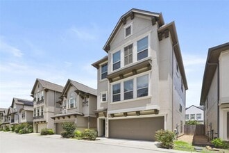 2033 Paul Quinn St in Houston, TX - Building Photo - Building Photo