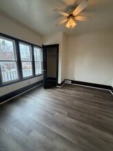 3118 N 21st St, Unit Upper in Milwaukee, WI - Foto de edificio - Building Photo