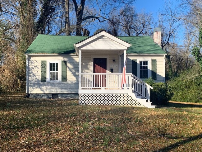 114 Cherry St in Carrollton, GA - Building Photo - Building Photo