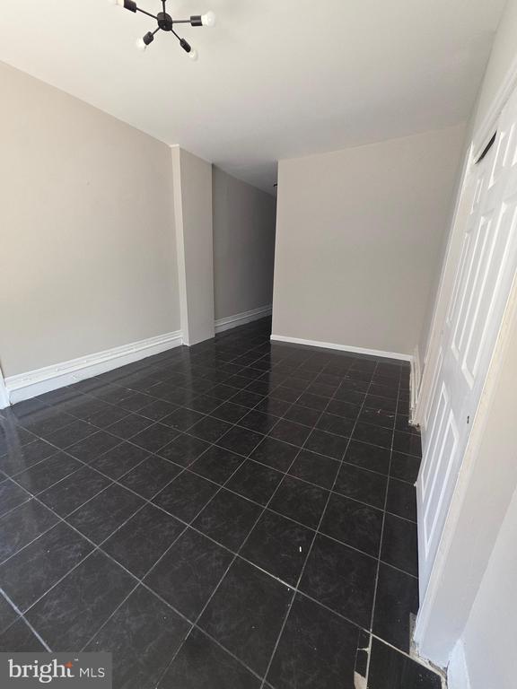 property at 521 Franklin St