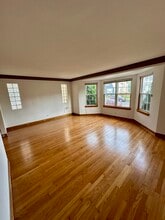 4918 W Altgeld St in Chicago, IL - Building Photo - Building Photo