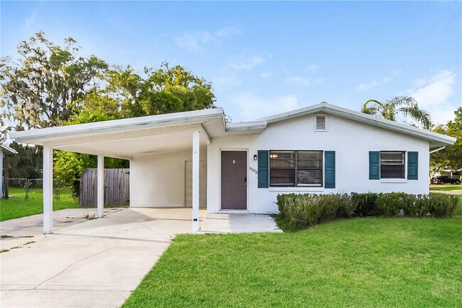 property at 1105 E Minnesota Ave