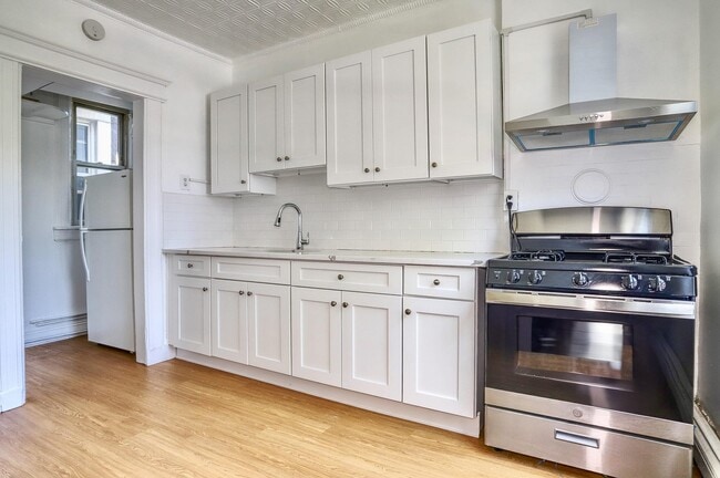 property at 64 Liberty Pl