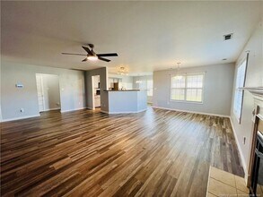 641 Hogart St in Raeford, NC - Building Photo - Building Photo