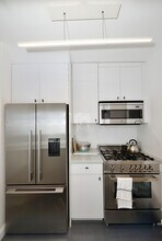 337-339-339 W 48th St in New York, NY - Building Photo - Building Photo