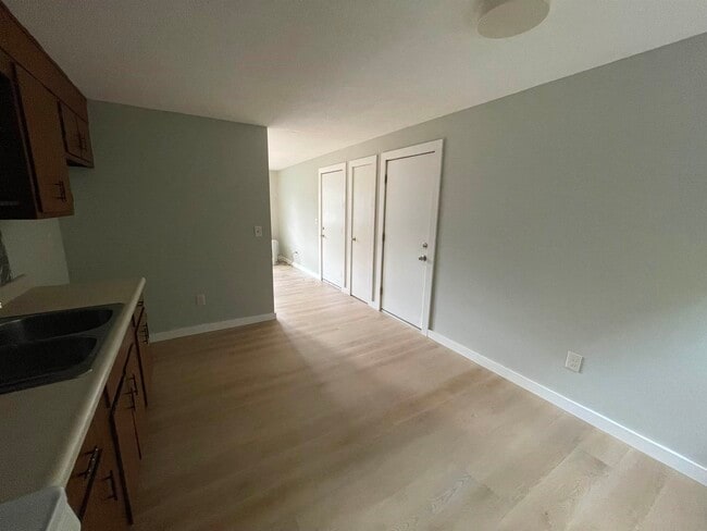 17 Kingsley Ct in Rutland, VT - Building Photo - Building Photo