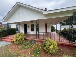 1103 Jackson St in Kannapolis, NC - Building Photo - Building Photo