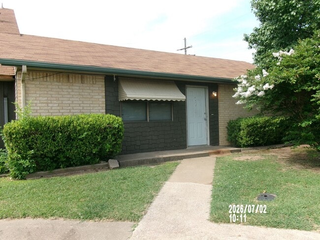 property at 1116 NW 52nd Cir