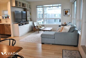 2188 Madison Ave in Burnaby, BC - Building Photo - Building Photo