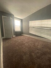 834 McDowell Ave in Chester, PA - Foto de edificio - Building Photo