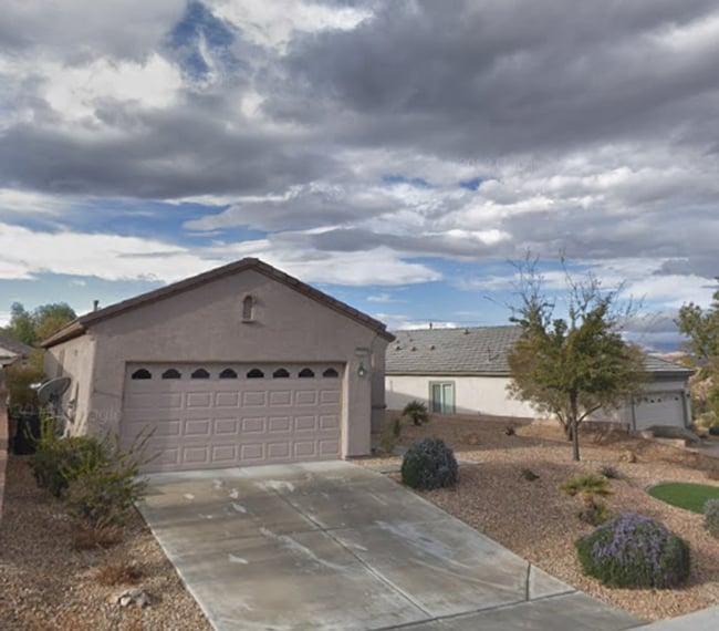 2545 Divine Sky Dr in Henderson, NV - Building Photo - Building Photo