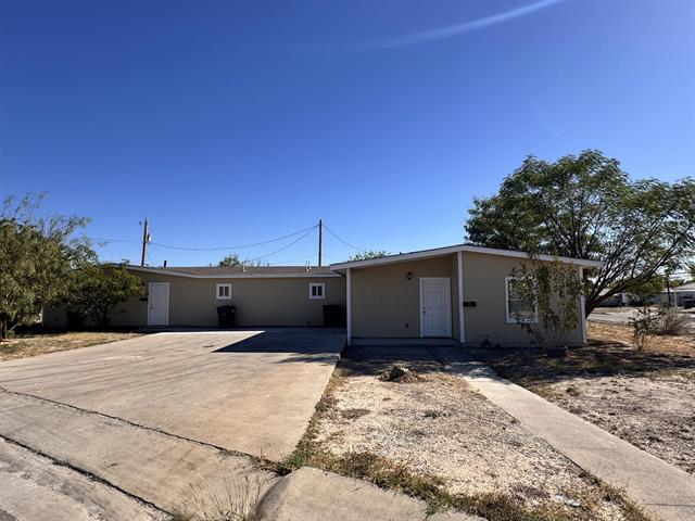 203 Kennedy Dr in Del Rio, TX - Foto de edificio - Building Photo