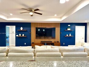 274 Tindal St in Palm Bay, FL - Building Photo - Building Photo