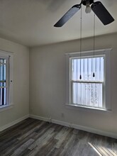 830 E 20th St in Long Beach, CA - Building Photo - Building Photo