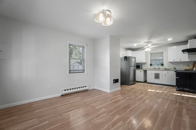 property at 62 Soundview Ave