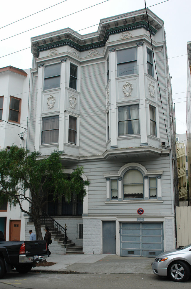 811-817 Filbert St in San Francisco, CA - Building Photo - Building Photo