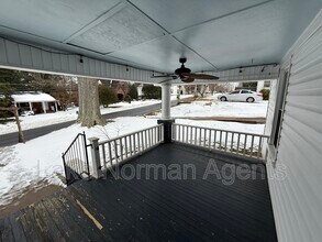 318 N Academy St in Mooresville, NC - Building Photo - Building Photo