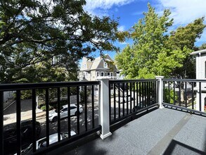 41 Simpson Ave in Somerville, MA - Building Photo - Building Photo