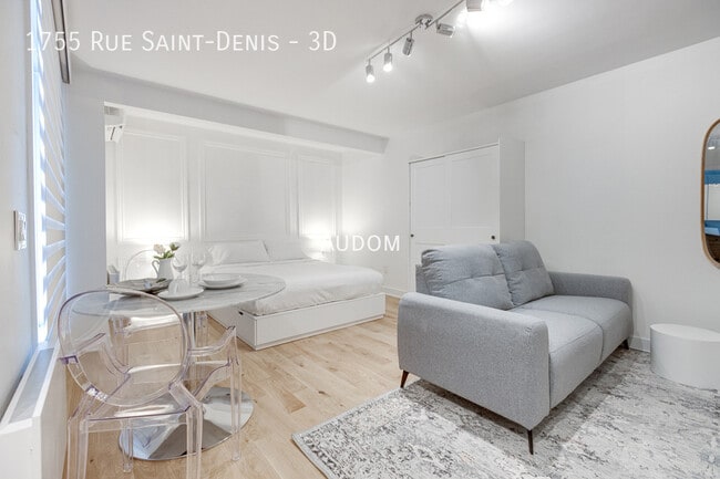 property at 1755 R. Saint-Denis