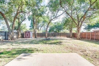 3306 29th St in Lubbock, TX - Building Photo - Building Photo