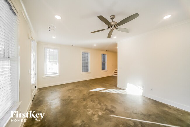 2076 Elzey Ave in Memphis, TN - Building Photo - Building Photo