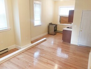 125 Hillside Ave in Waterbury, CT - Building Photo - Building Photo