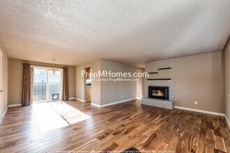 19048 Pease Rd in Oregon City, OR - Building Photo - Building Photo