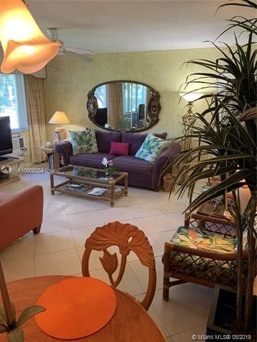 700 Antioch Ave-Unit -10 in Fort Lauderdale, FL - Building Photo
