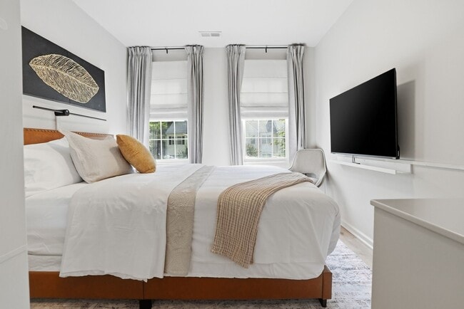 property at 2200 Mountain Mist Ct