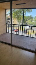 460 NW 20th St in Boca Raton, FL - Building Photo - Building Photo