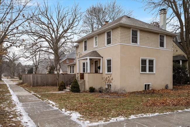 410 Provident Ave in Winnetka, IL - Building Photo - Building Photo