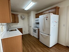3694 Crespi Ct in West Valley City, UT - Building Photo - Building Photo