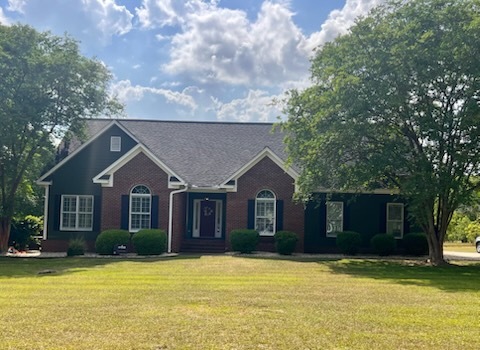 property at 145 Longleaf Dr