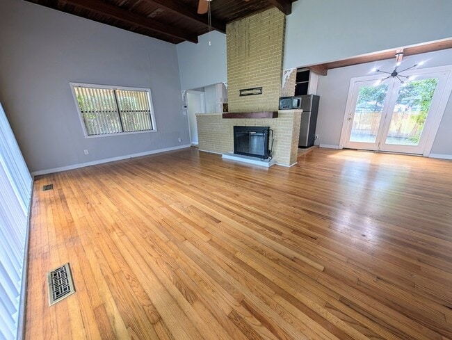 1833 Sharon Rd in Tallahassee, FL - Building Photo - Building Photo
