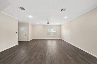 16918 Glenheath St in Montgomery, TX - Building Photo - Building Photo