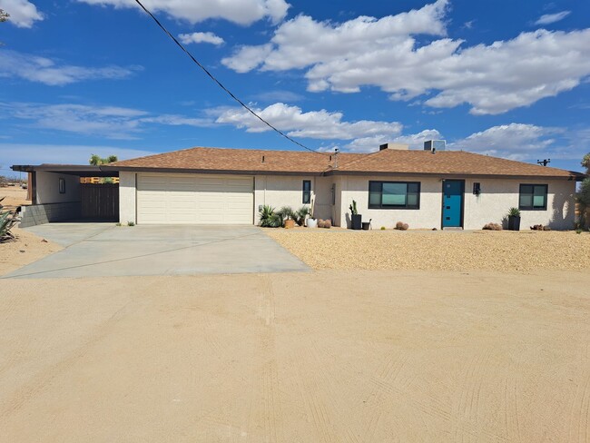 property at 2453 Sunny Vista Rd