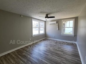 3631 Washington St in College Park, GA - Building Photo - Building Photo