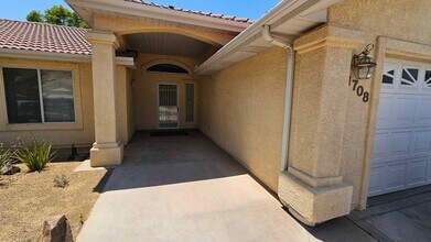 1708 E 2330 S St in Saint George, UT - Building Photo - Building Photo