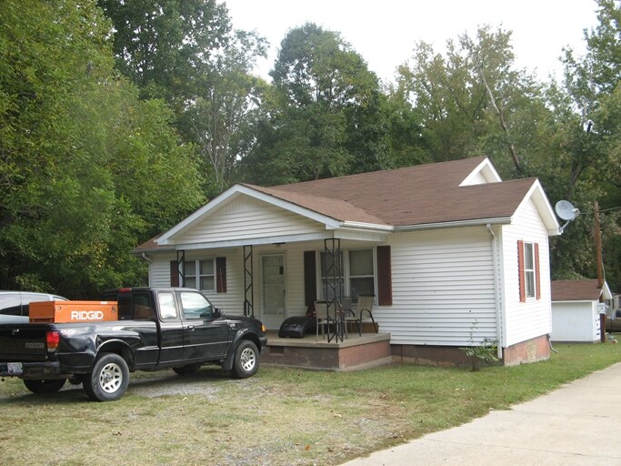 Mobile Home Park in Salisbury, NC - Building Photo