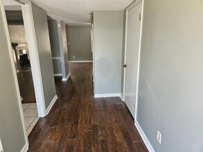 148 Glen Acres Ct in Decatur, GA - Building Photo - Building Photo