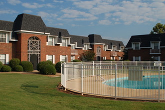 North Gate Apartments in Anderson, SC - Building Photo - Building Photo