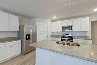 118 Metalmark Dr in Pensacola, FL - Building Photo - Building Photo