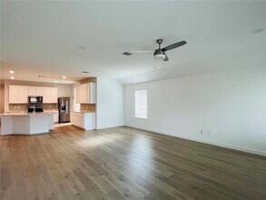 30243 Lone Peak Dr in Katy, TX - Building Photo - Building Photo