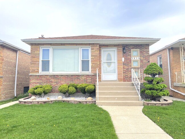 property at 3938 W 84th St