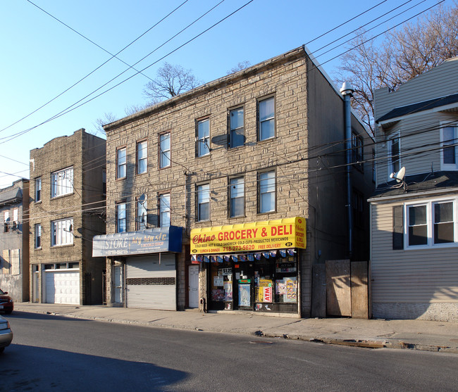 81-83 Brook St in Staten Island, NY - Building Photo - Building Photo