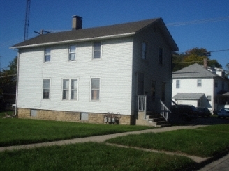 240-244 W Hickory in Kankakee, IL - Building Photo