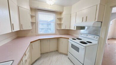 2207 Douglas Ave in Bellingham, WA - Building Photo - Building Photo